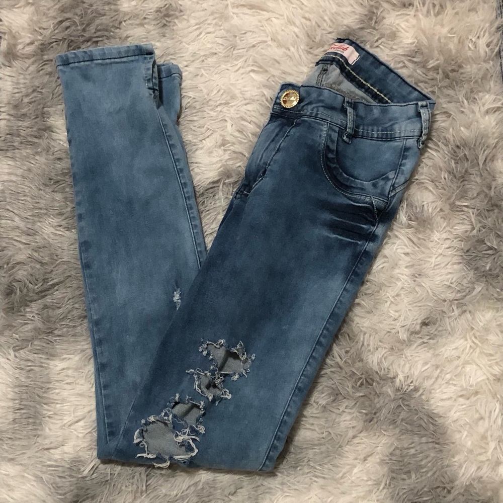Denim Skinny Jeans with Distressed Detail